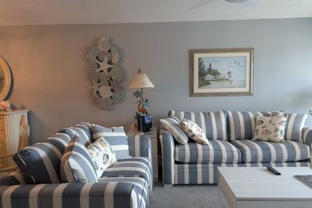 PXL 20250408 1957515951